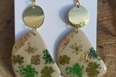 boucles d'oreilles fleurs séchées
